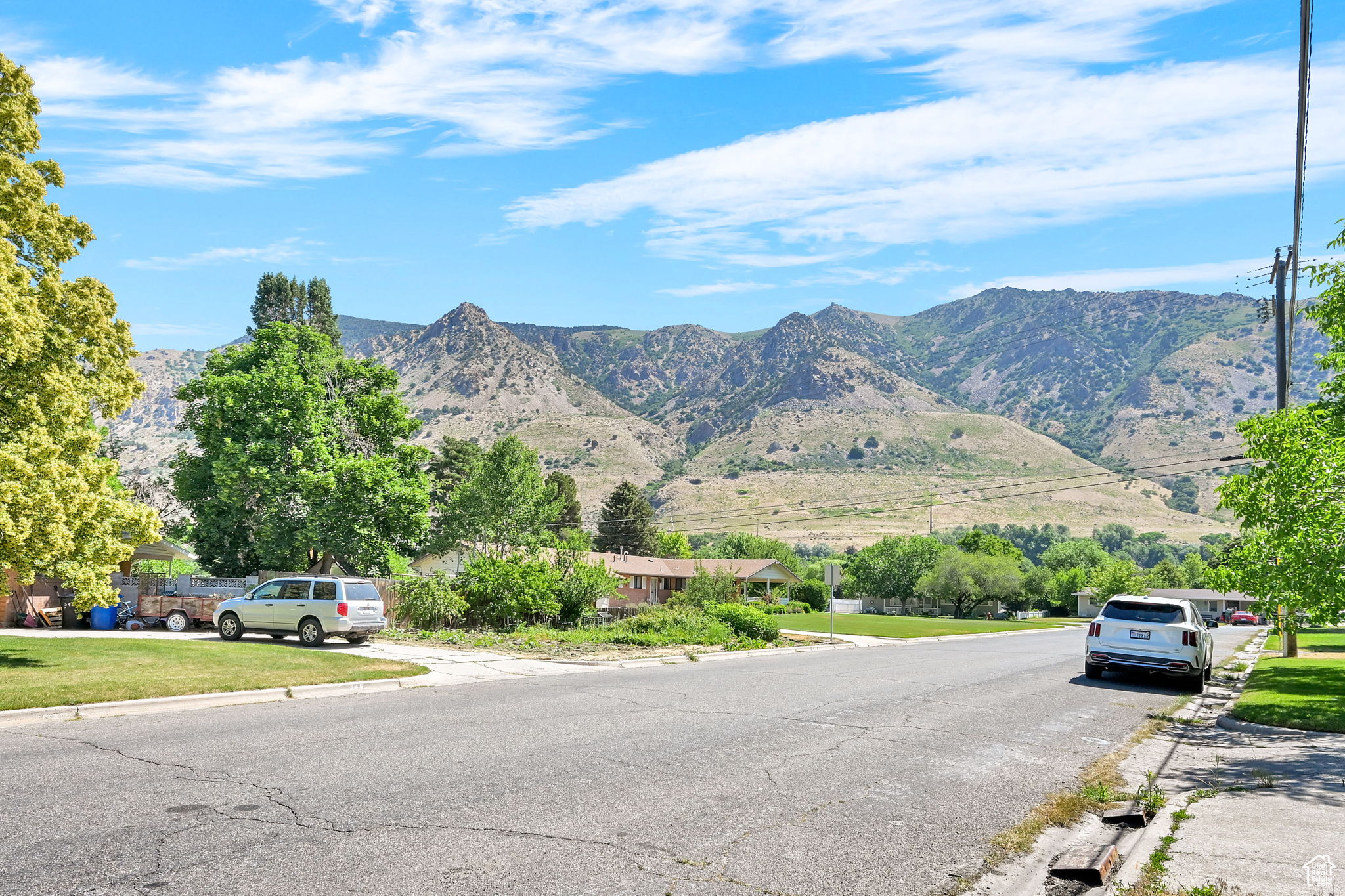 Brigham City, Utah 84302, United States, 6 Bedrooms Bedrooms, ,2 BathroomsBathrooms,Residential,Pending,154403