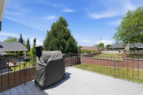 Tiny photo for 563 E 350 N, Bountiful, UT 84010 (MLS # 2163532)