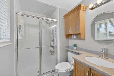 Tiny photo for 563 E 350 N, Bountiful, UT 84010 (MLS # 2163532)