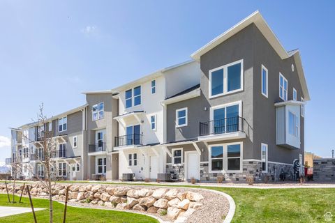 Tiny photo for 1091 S 2810 E, Spanish Fork, UT 84660 (MLS # 2061649)