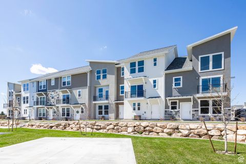 Tiny photo for 1091 S 2810 E, Spanish Fork, UT 84660 (MLS # 2061649)