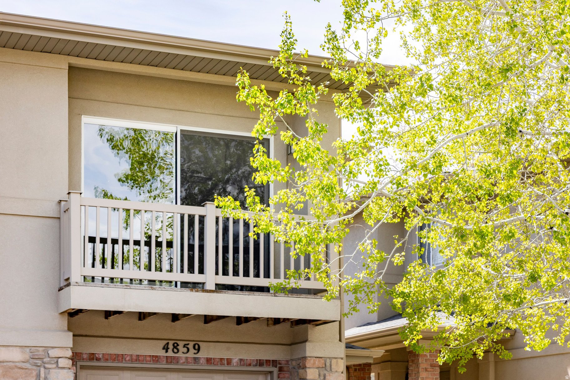 ASPEN SPRINGS - Residential