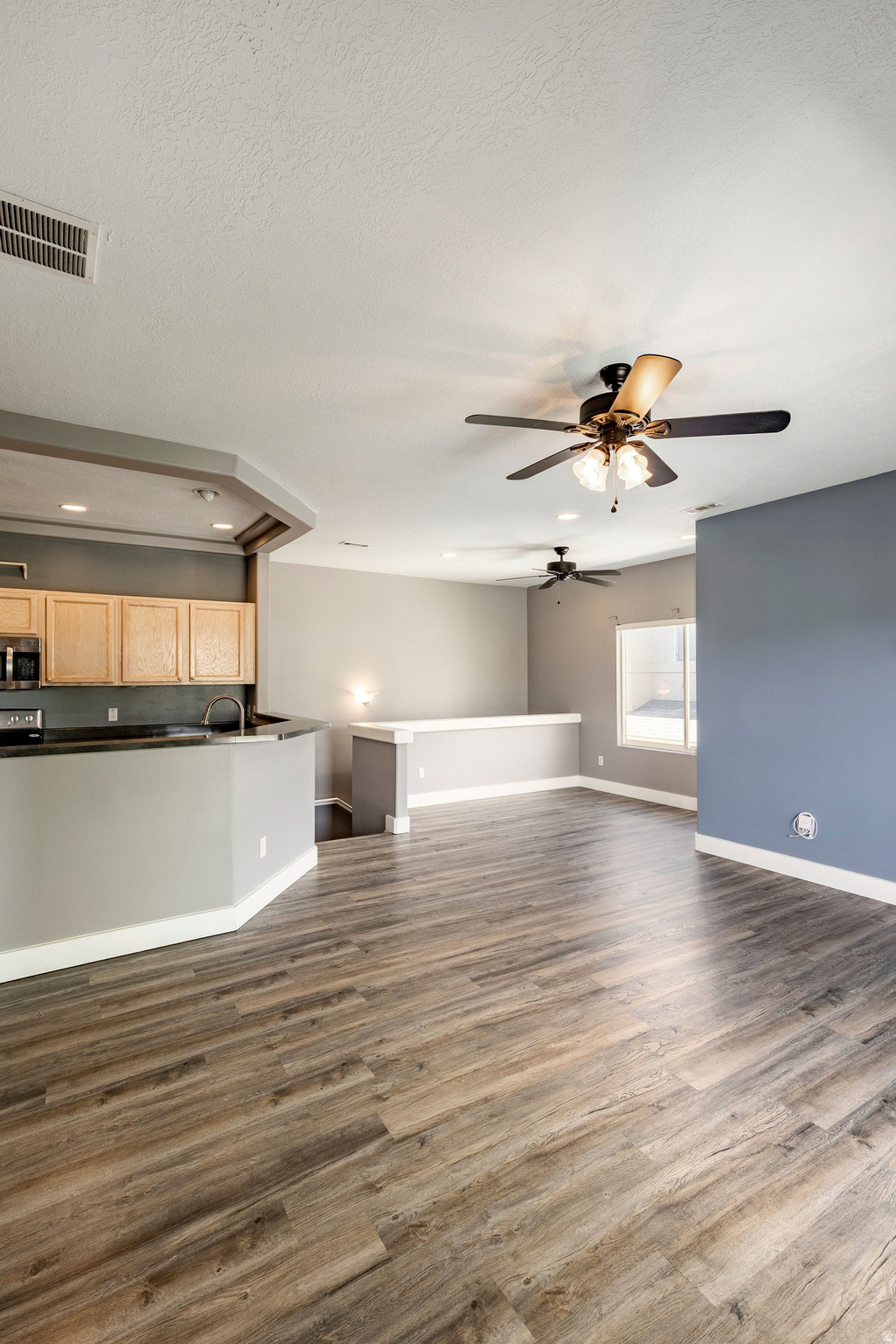 ASPEN SPRINGS - Residential