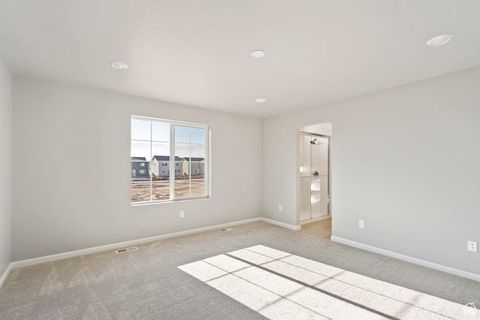 Tiny photo for 43 E BROADWAY DR #1038, Saratoga Springs, UT 84045 (MLS # 2111378)