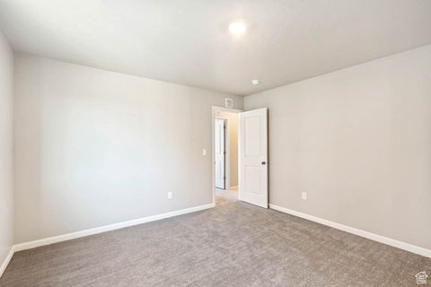 Tiny photo for 43 E BROADWAY DR #1038, Saratoga Springs, UT 84045 (MLS # 2111378)
