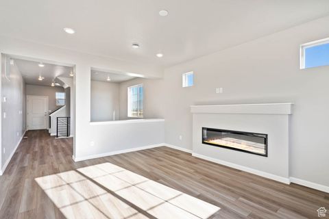 Tiny photo for 43 E BROADWAY DR #1038, Saratoga Springs, UT 84045 (MLS # 2111378)