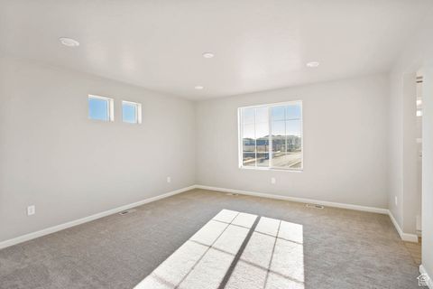 Tiny photo for 43 E BROADWAY DR #1038, Saratoga Springs, UT 84045 (MLS # 2111378)