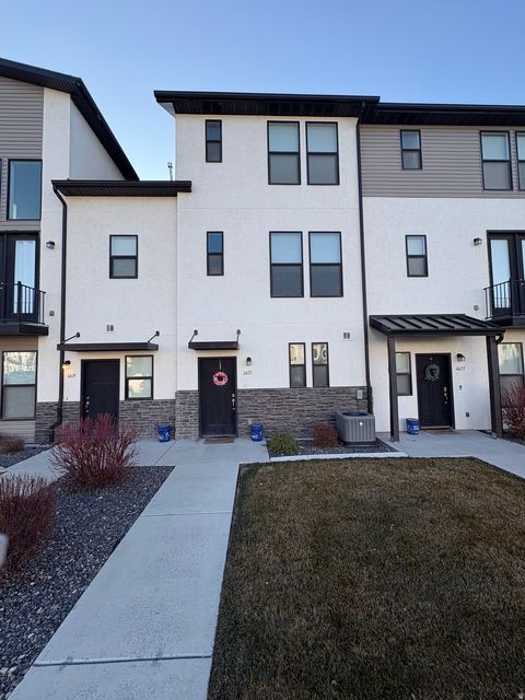 Tiny photo for 1621 N 1300 E, Payson, UT 84651 (MLS # 2138087)