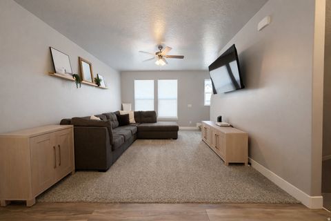 Tiny photo for 1621 N 1300 E, Payson, UT 84651 (MLS # 2138087)