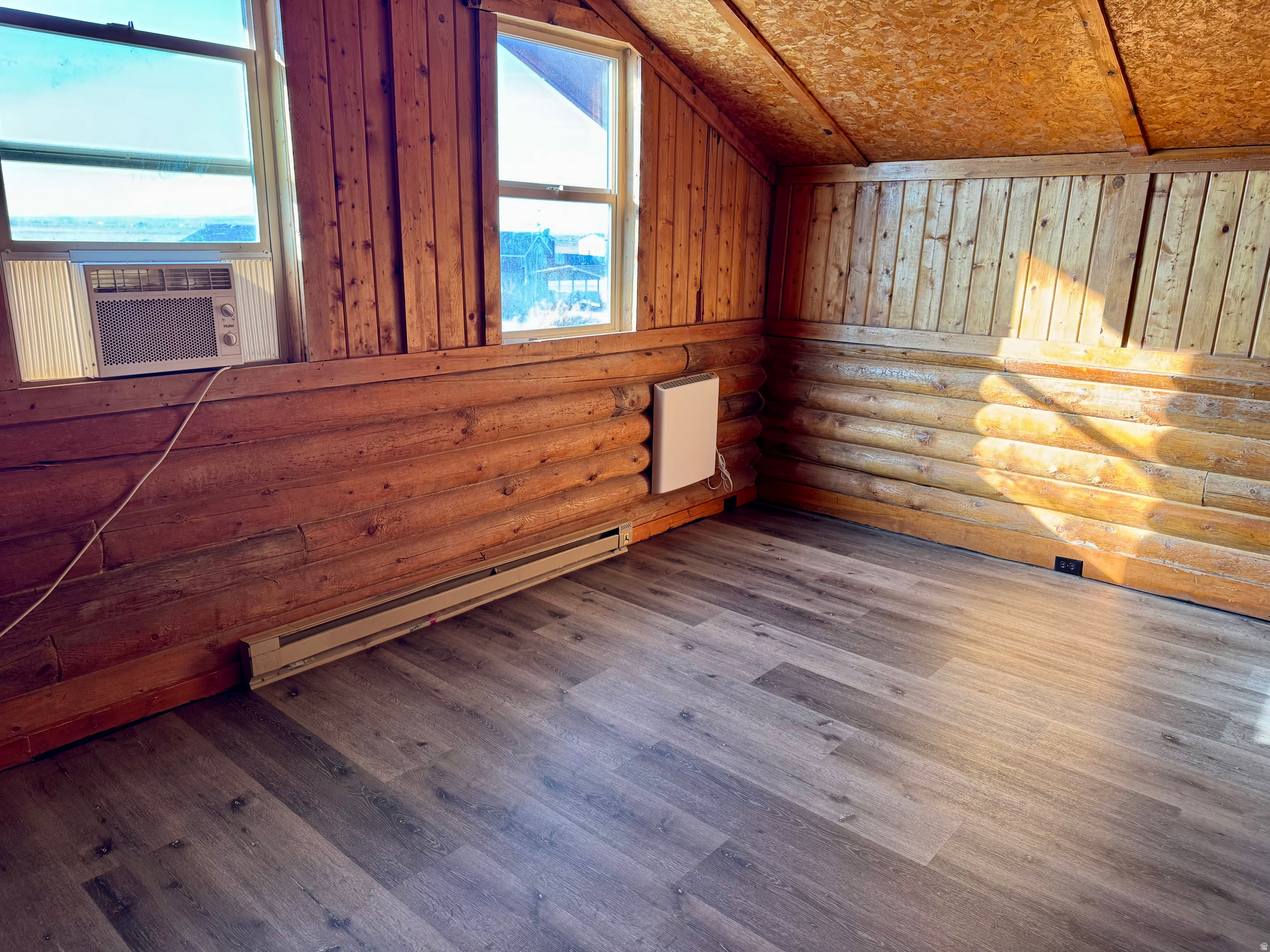 HINCKLEY MEADOWS LOT 16 - Residential