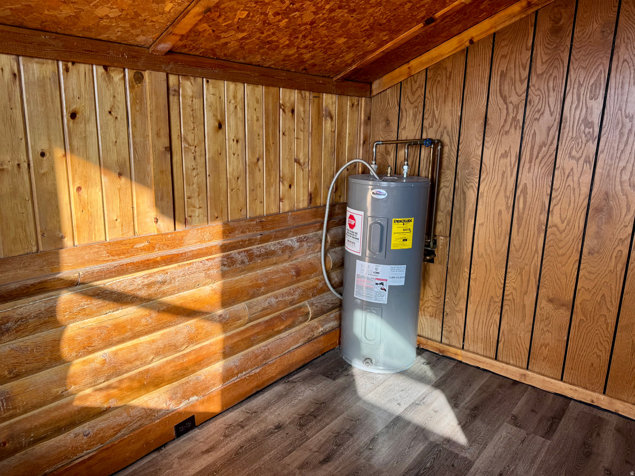 HINCKLEY MEADOWS LOT 16 - Residential