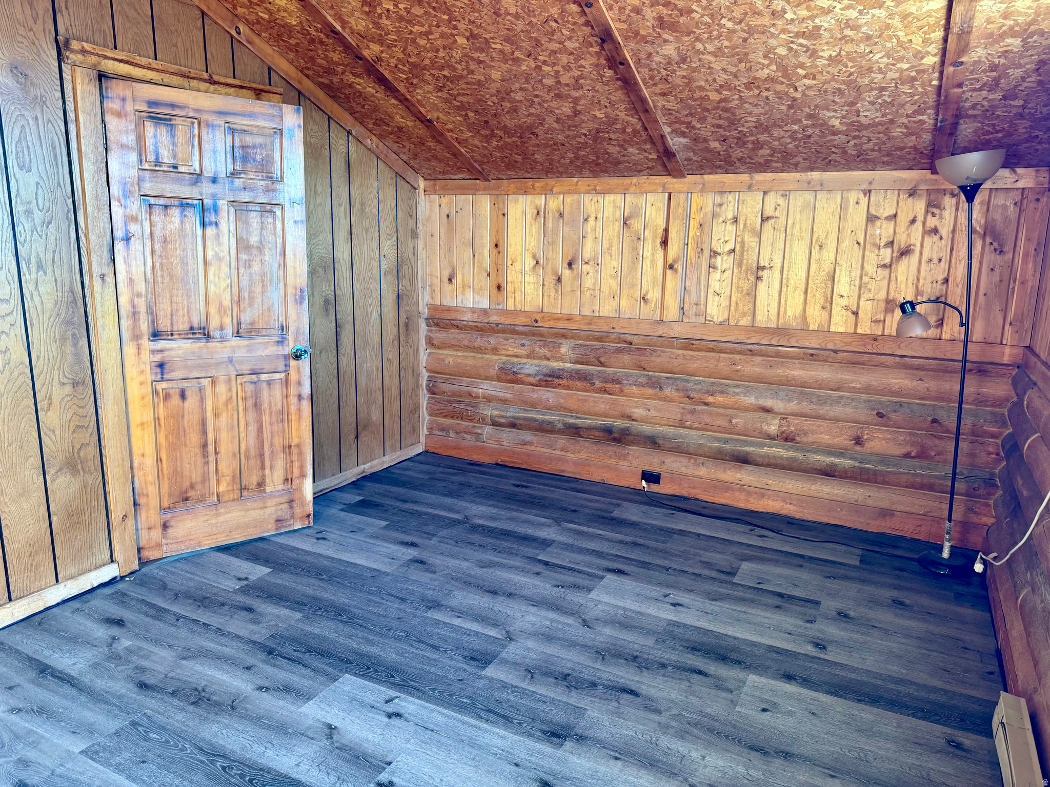 HINCKLEY MEADOWS LOT 16 - Residential