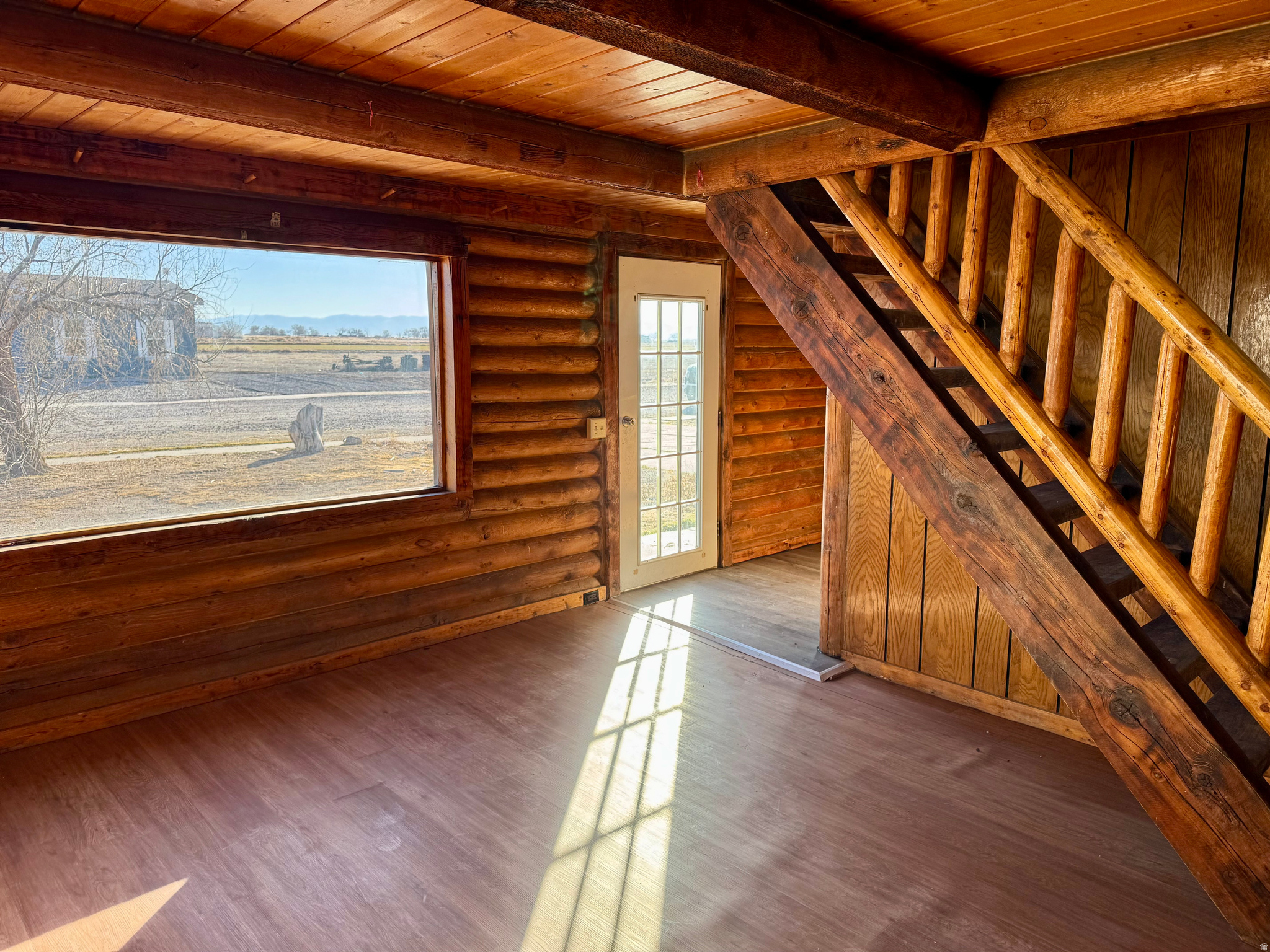 HINCKLEY MEADOWS LOT 16 - Residential