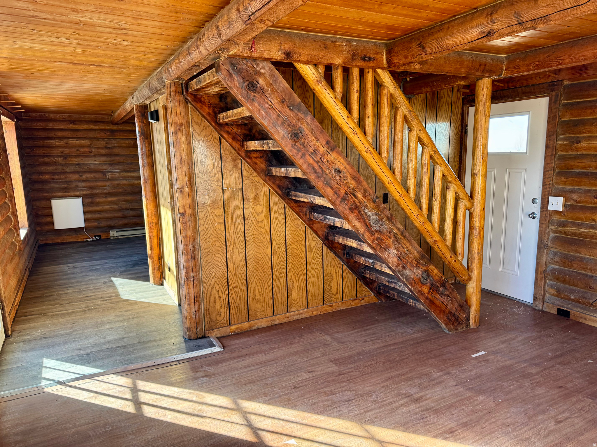 HINCKLEY MEADOWS LOT 16 - Residential