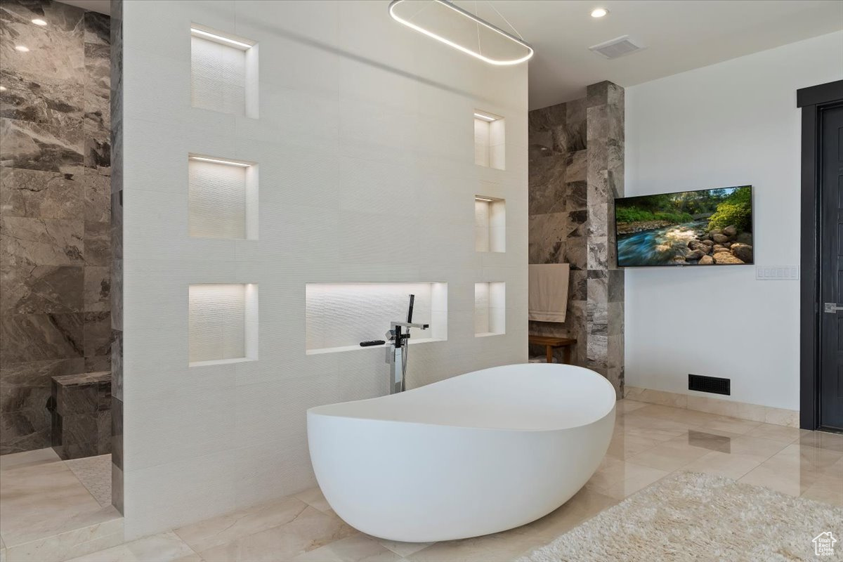 ST MARYS HILLS - Residential