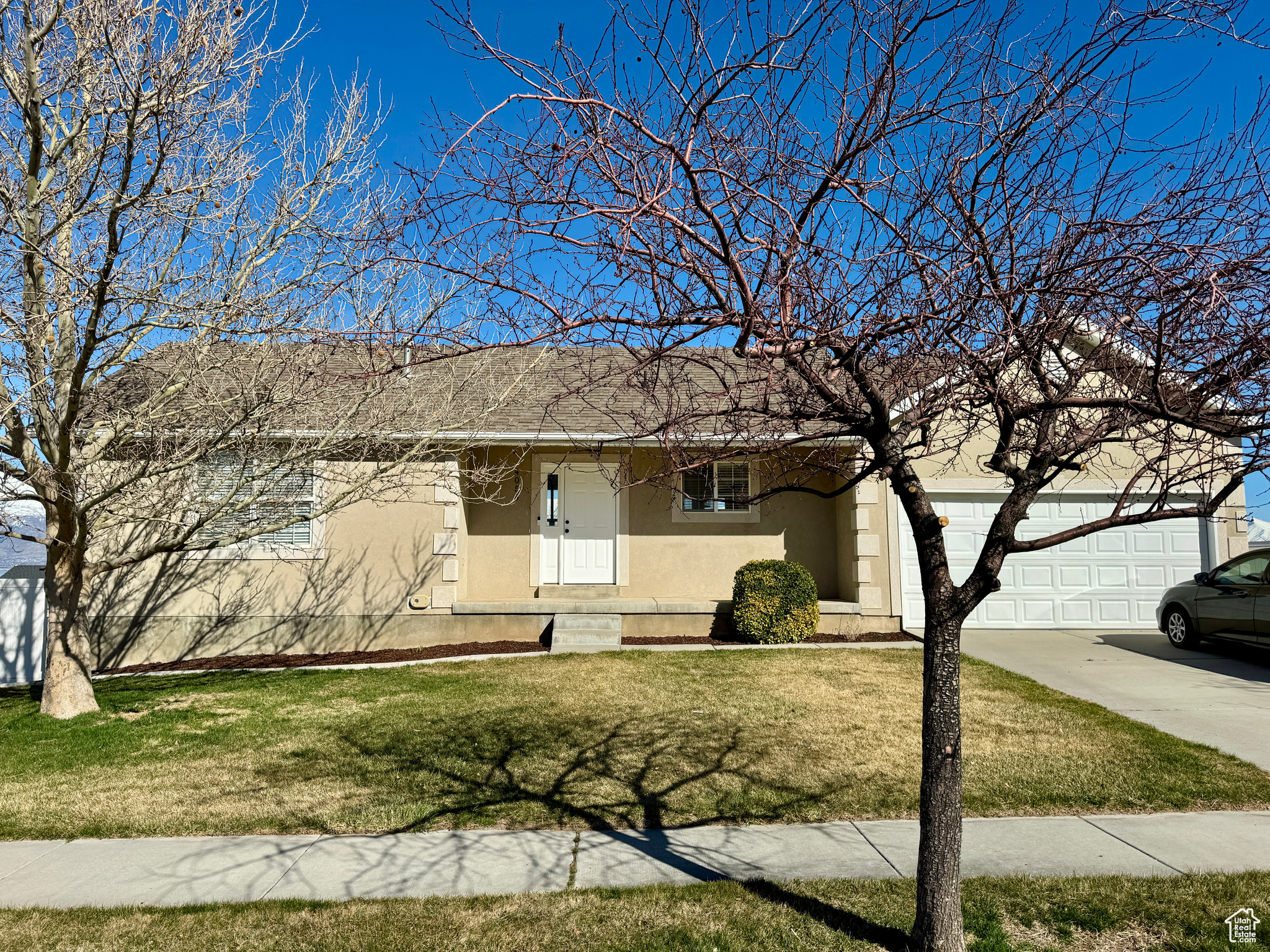 4056 S Sunrise Dr, Saratoga Springs, Utah image 1