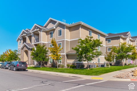 Photo of 97 S 300 W, Santaquin, UT 84655 (MLS # 2187239)