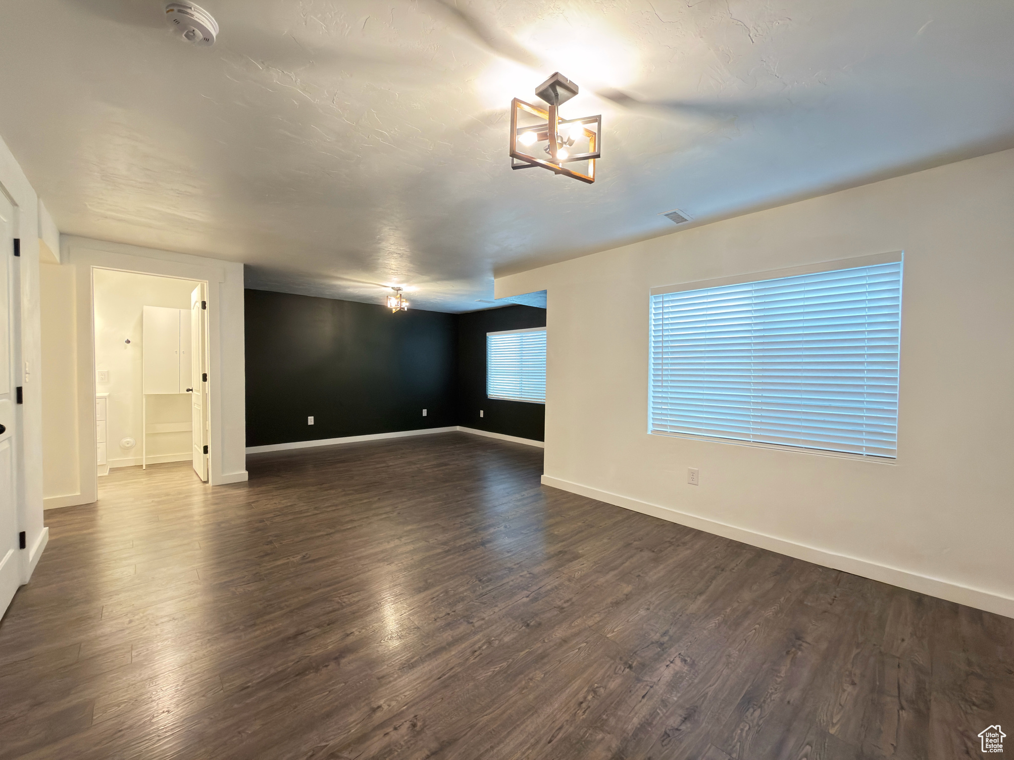 SCENIC MOUNTAIN - Residential