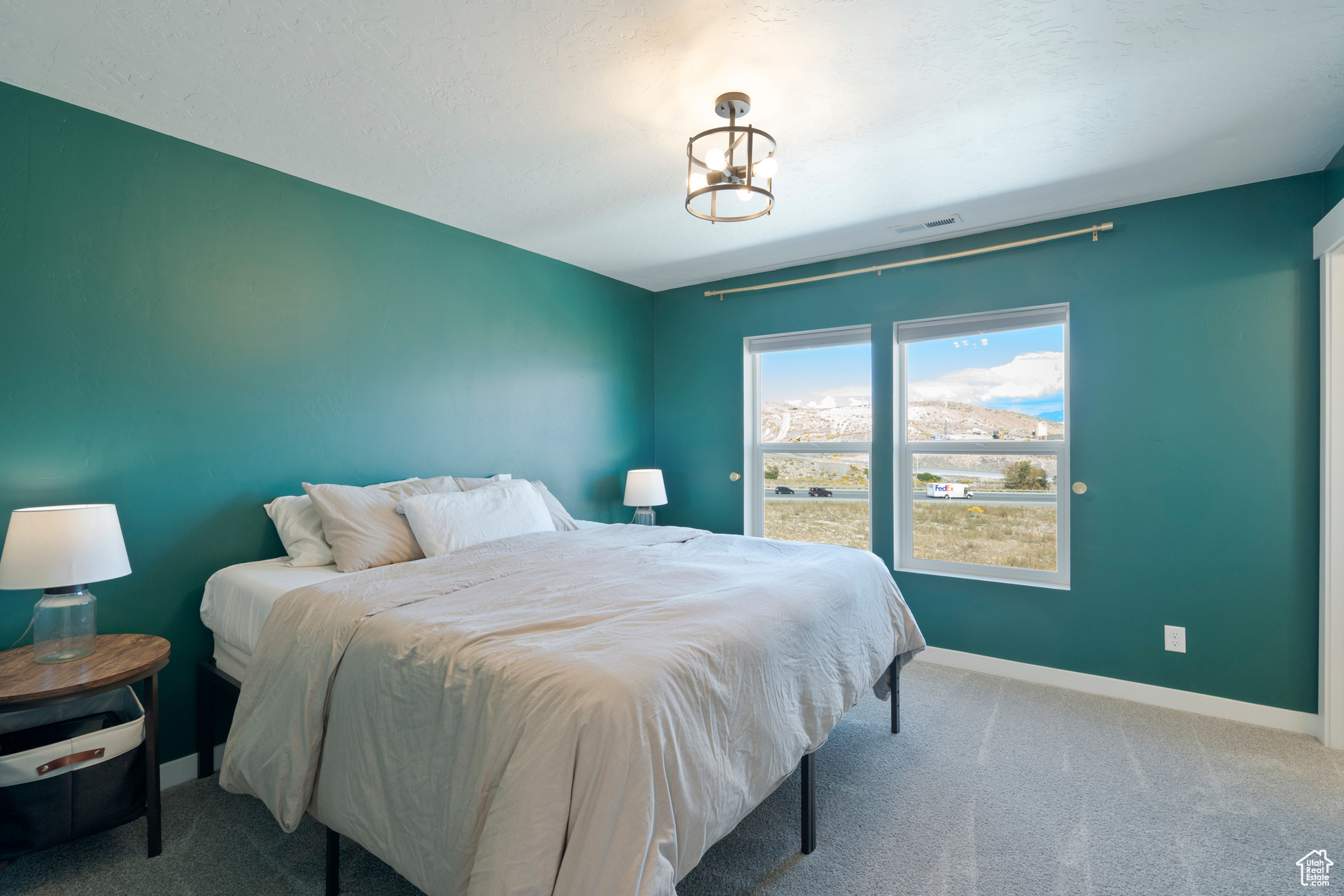 SCENIC MOUNTAIN - Residential