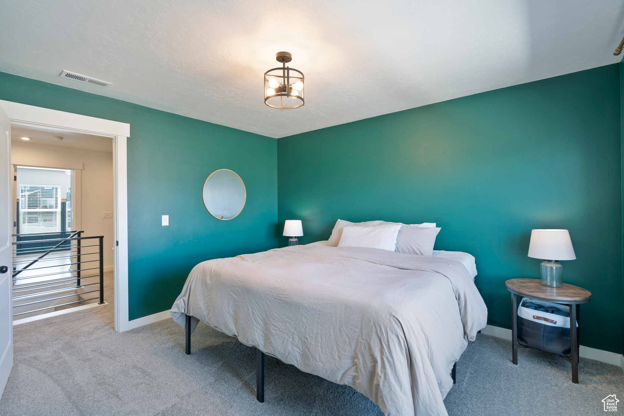 SCENIC MOUNTAIN - Residential