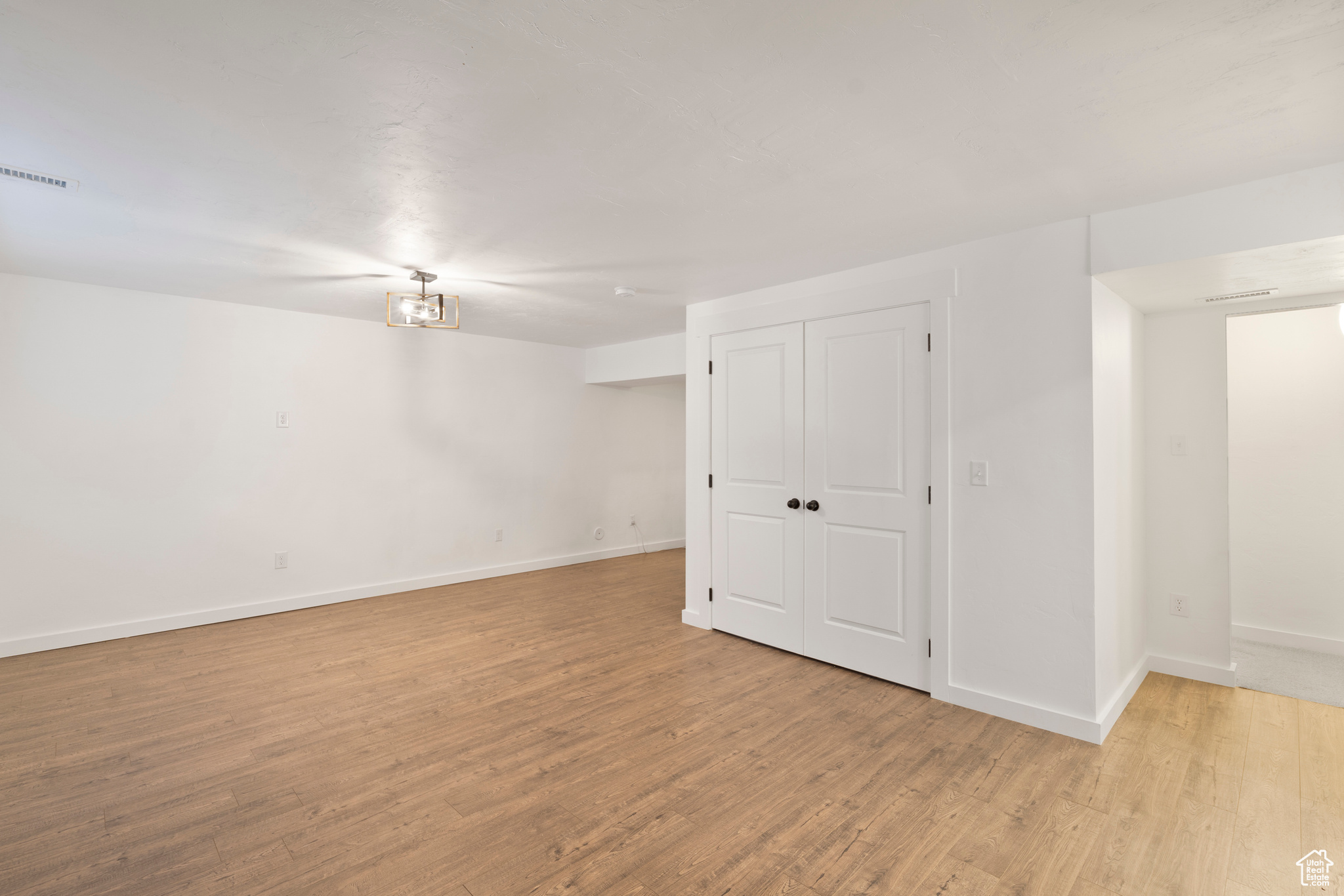 SCENIC MOUNTAIN - Residential