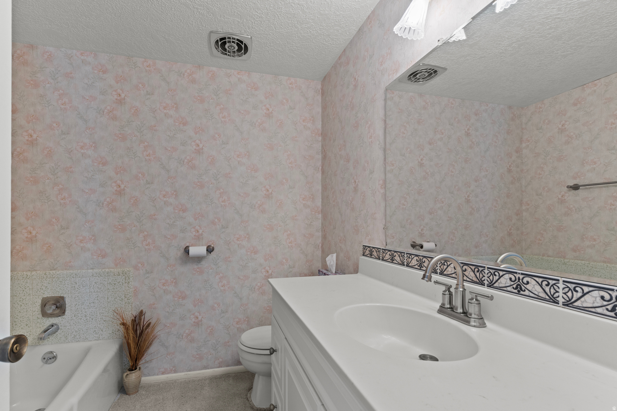 THOMPSON PACKER - Residential