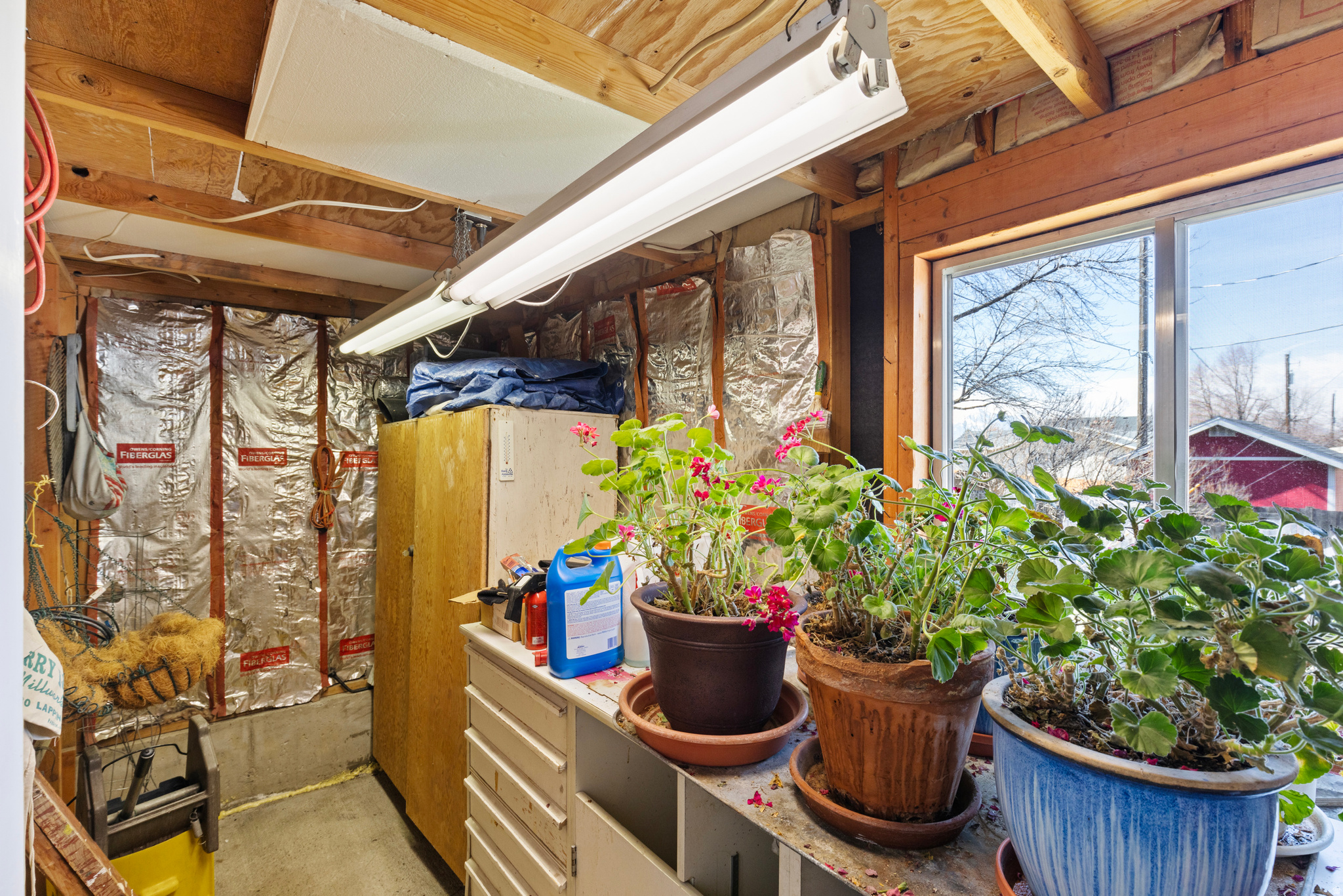 THOMPSON PACKER - Residential