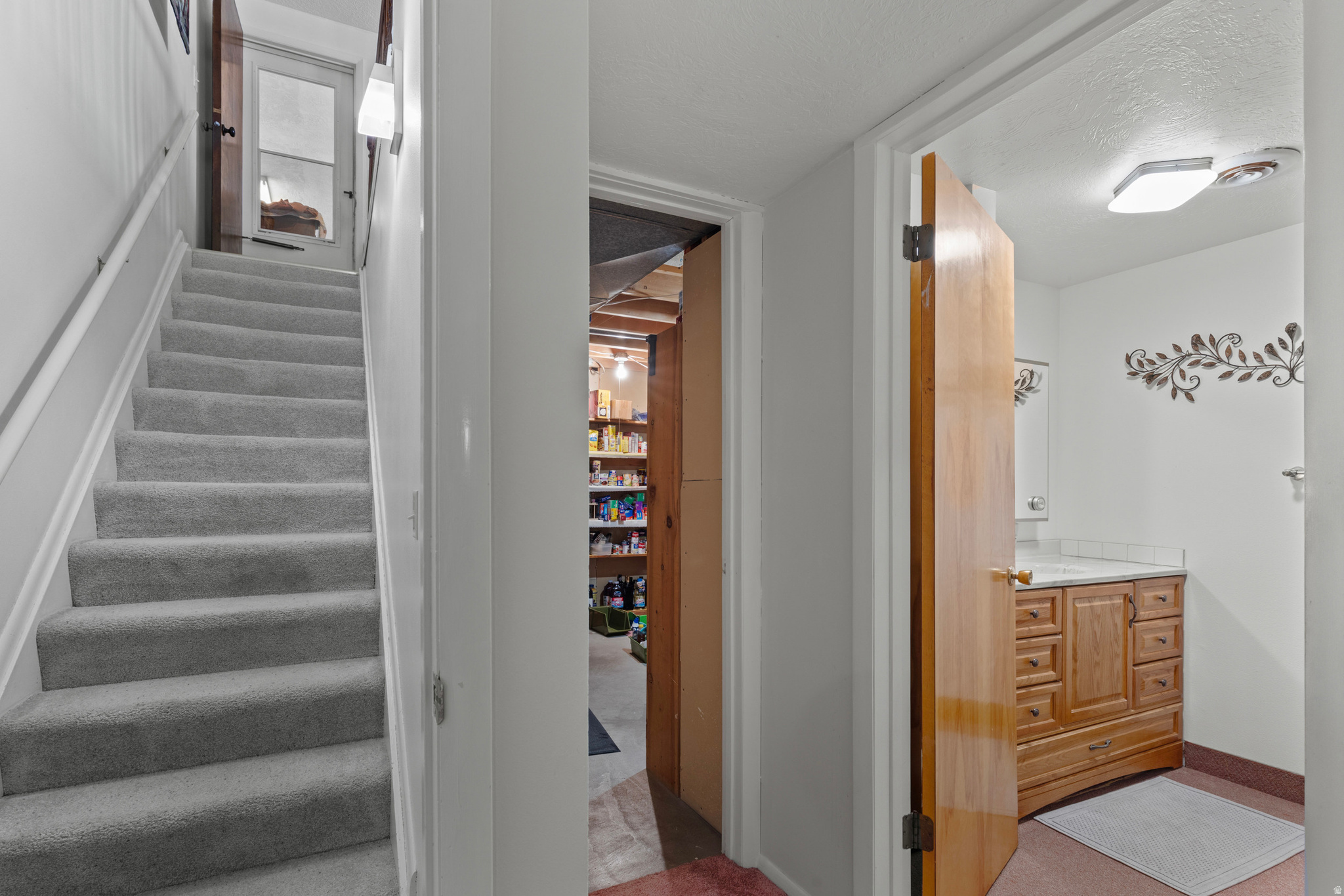 THOMPSON PACKER - Residential