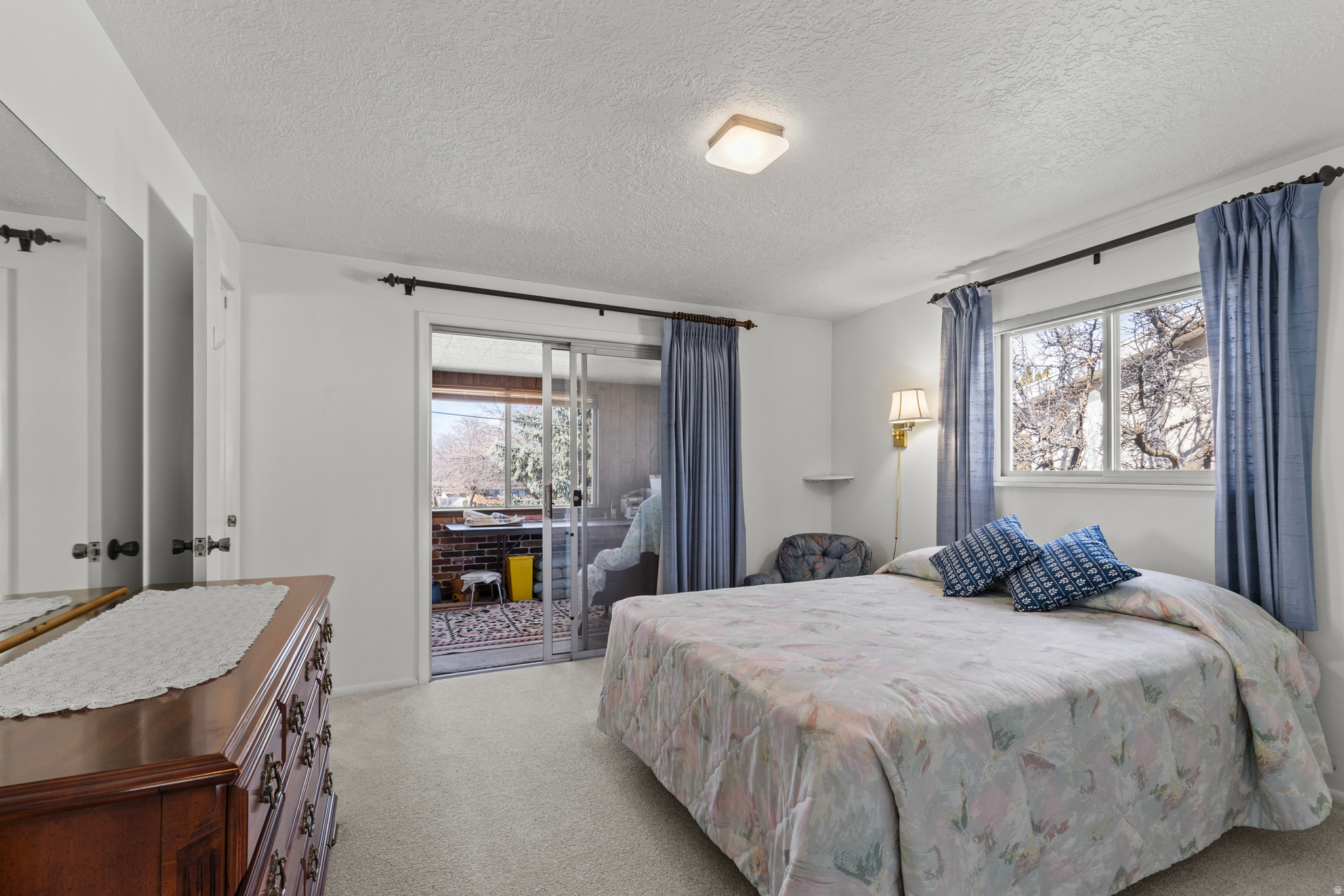 THOMPSON PACKER - Residential