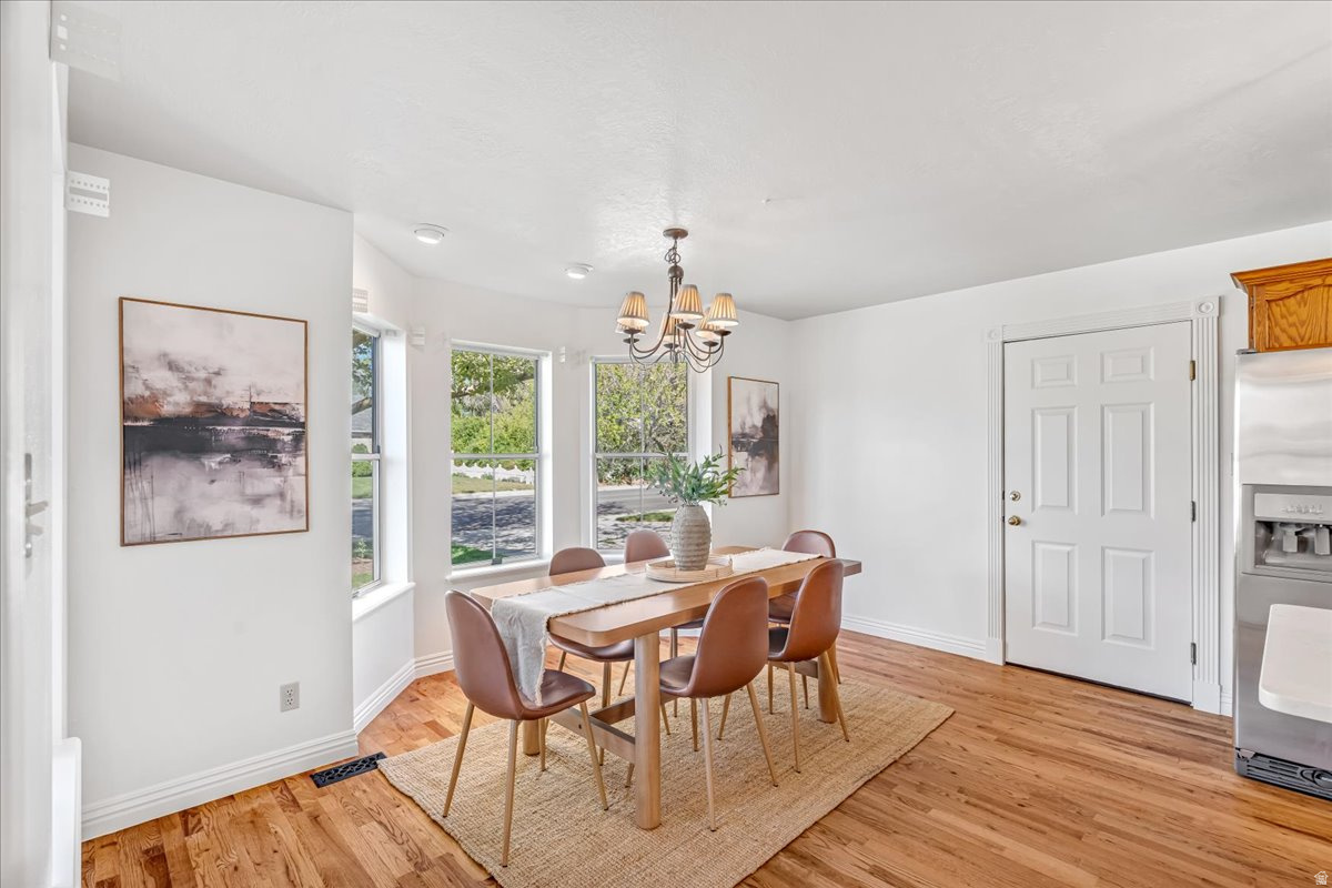 MAPLE BREEZE - Residential