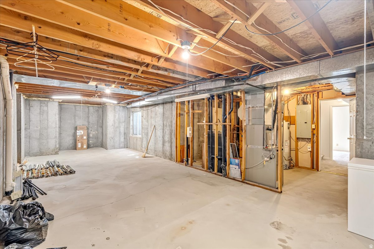 MAPLE BREEZE - Residential