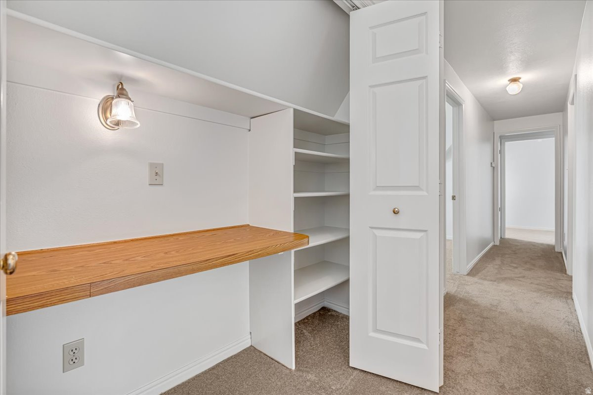 MAPLE BREEZE - Residential