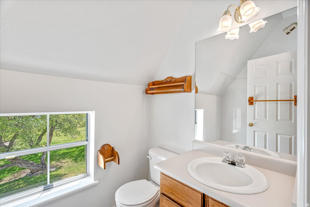 MAPLE BREEZE - Residential