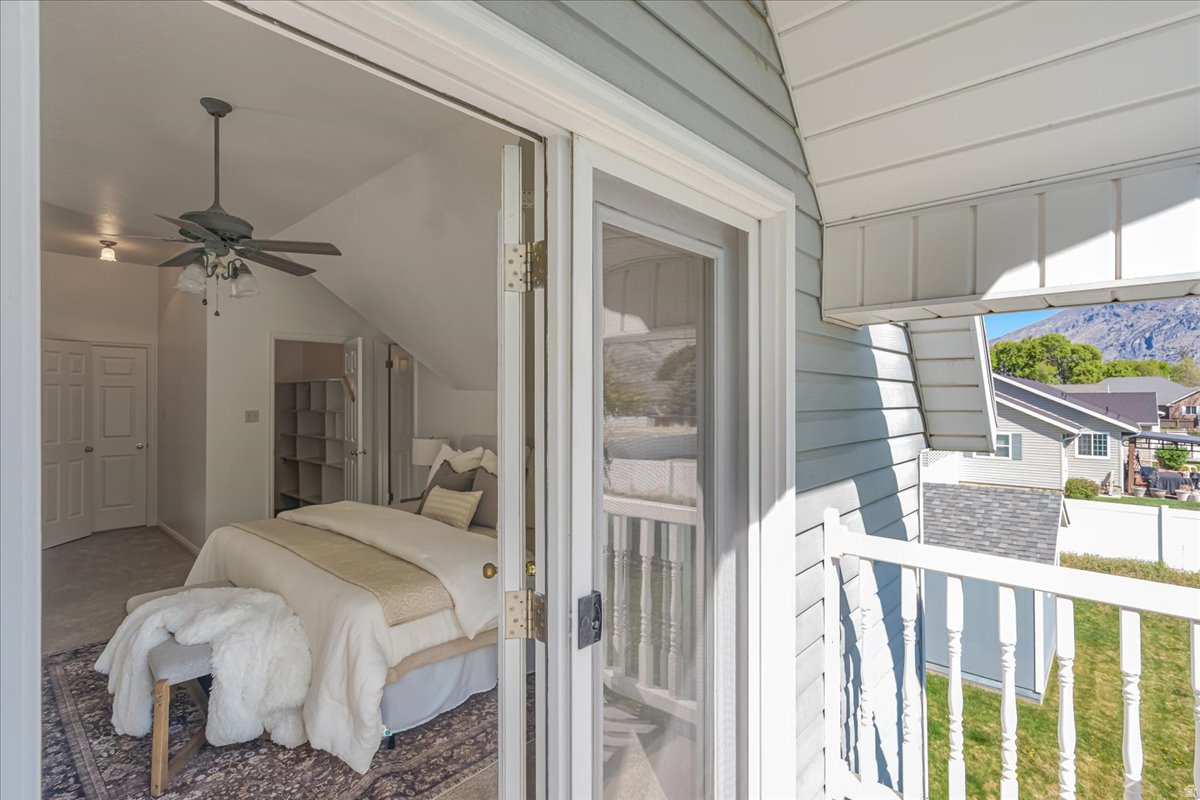 MAPLE BREEZE - Residential