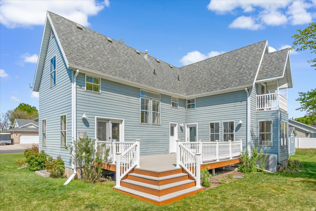 MAPLE BREEZE - Residential