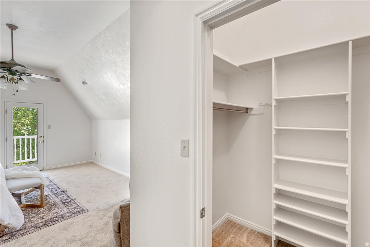 MAPLE BREEZE - Residential