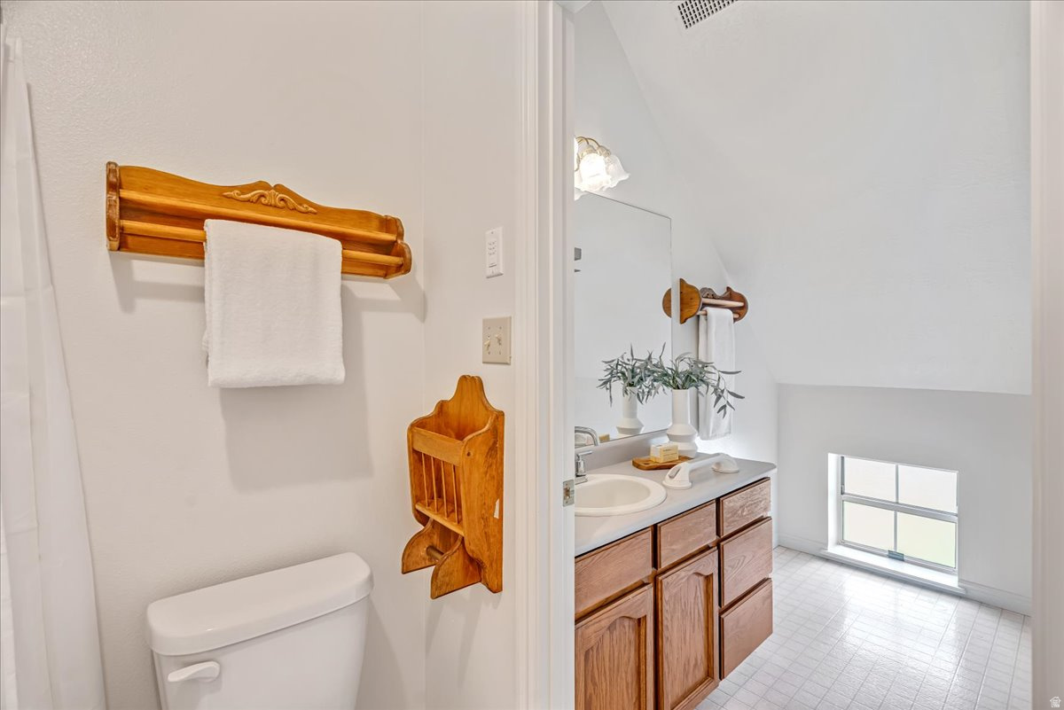 MAPLE BREEZE - Residential