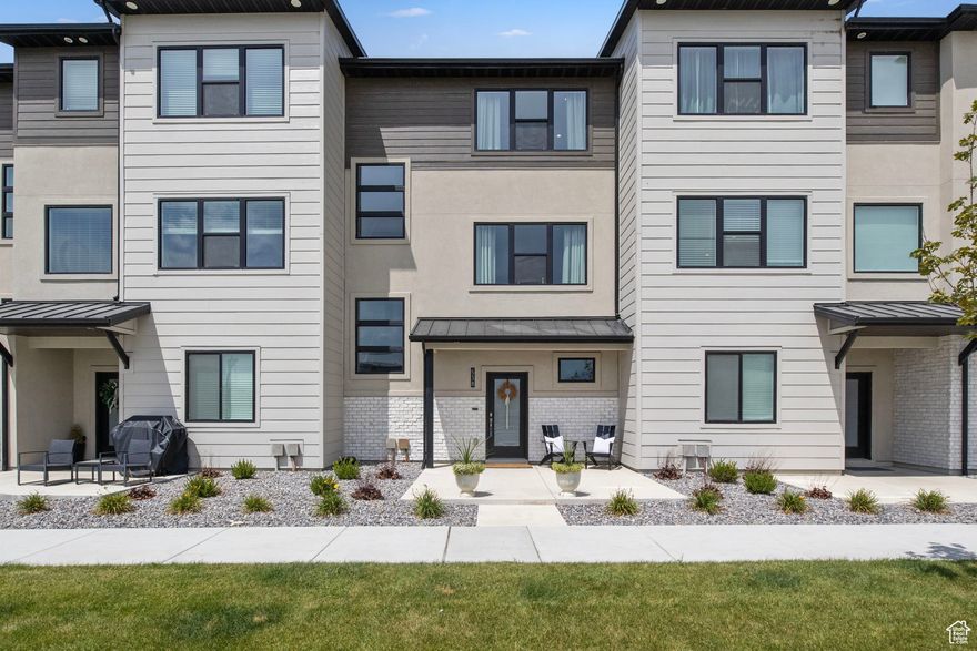 Welcome to Lakeshore Landing, where luxury meets lifestyle in this stunning townhome that's truly better than new! Meticulously maintained and filled with character and charm, this residence has been thoughtfully updated with stainless steel appliances and an open-concept design that makes it an entertainer's dream. The kitchen and dining areas offer plenty of seating, with a large counter overhang perfect for casual meals or serving guests. This three-bedroom, 2.5-bathroom home offers a tranquil retreat and a two-car garage provides secure parking and extra storage space. The community's top-notch amenities, including pickleball courts, pools, playgrounds, and picnic areas, offer an unparalleled lifestyle. Best of all, this home is short-term rental-friendly, presenting an incredible opportunity for investors looking to generate income. Don't miss your chance to own a piece of this extraordinary community! Square footage figures are provided as a courtesy estimate only and were obtained from County Records. Buyer is advised to obtain an independent measurement.