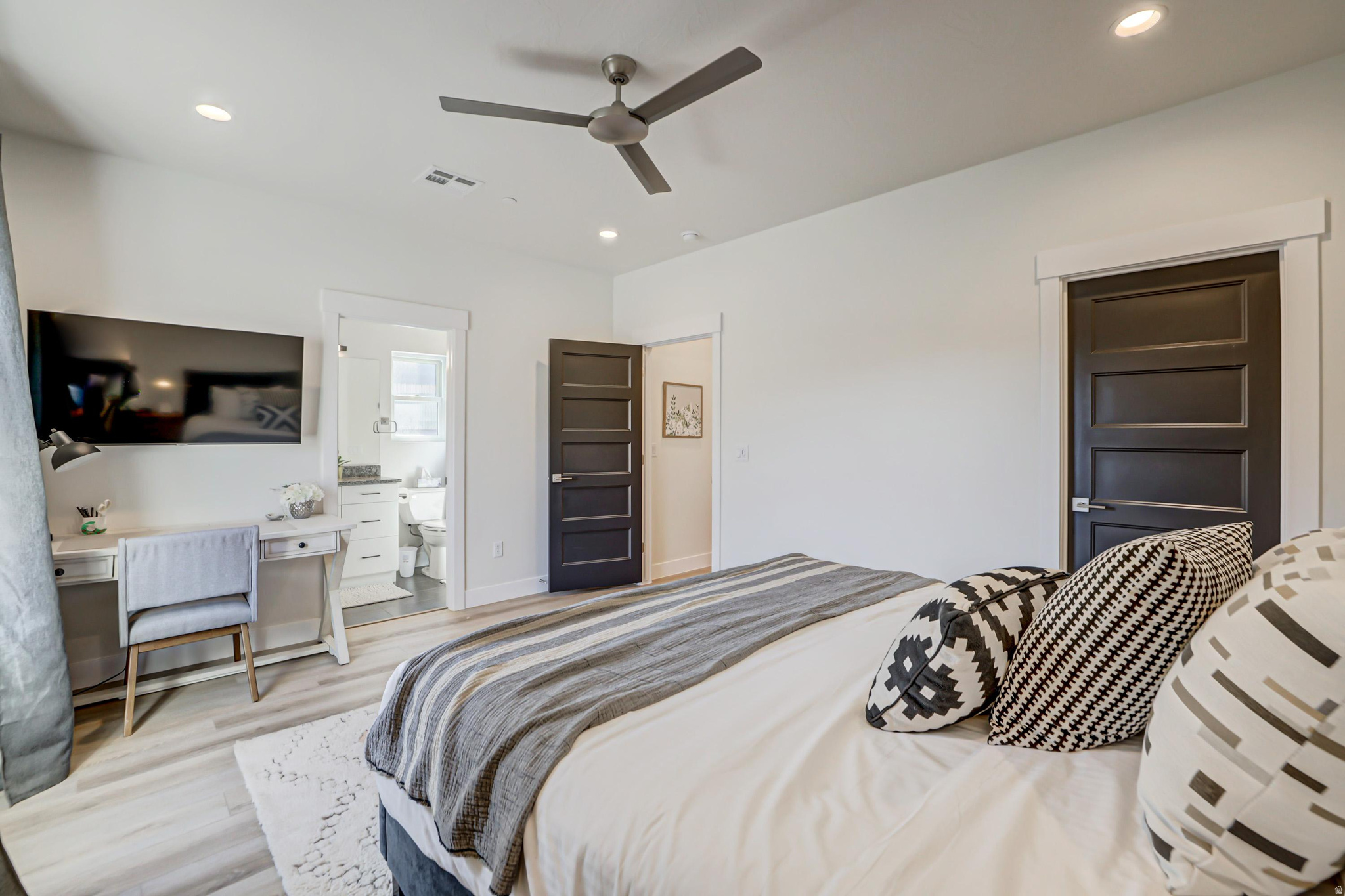 COTTAGES AT THE VILLAGE AT STUCKI FARMS - Residential