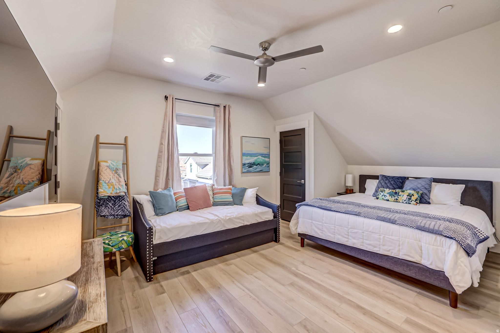 COTTAGES AT THE VILLAGE AT STUCKI FARMS - Residential