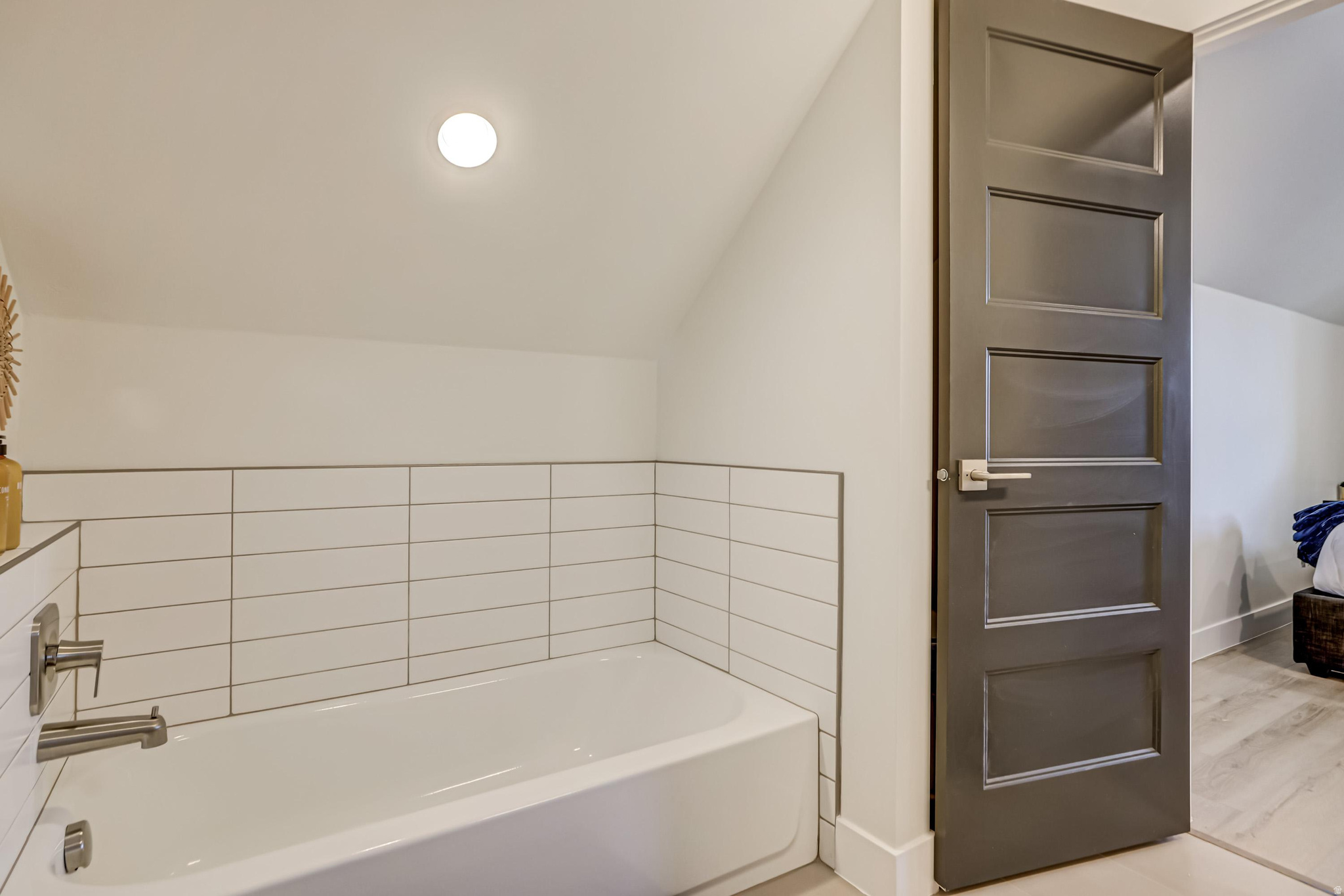 COTTAGES AT THE VILLAGE AT STUCKI FARMS - Residential