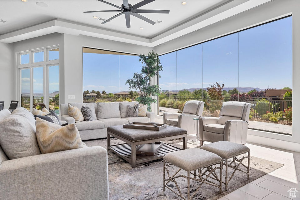 STONE CLIFF - Residential