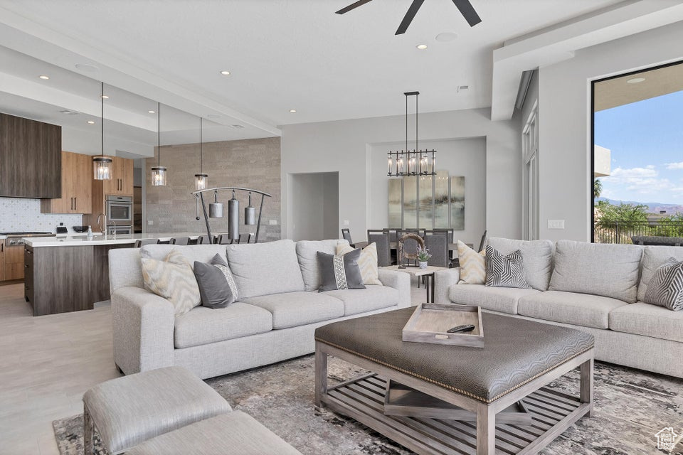 STONE CLIFF - Residential