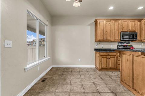 Tiny photo for 10437 S SAGE VISTA WAY W, South Jordan, UT 84095 (MLS # 2137852)