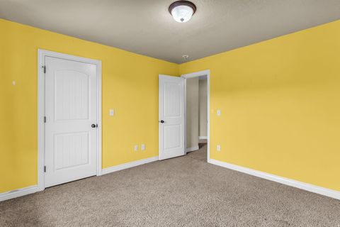 Tiny photo for 10437 S SAGE VISTA WAY W, South Jordan, UT 84095 (MLS # 2137852)