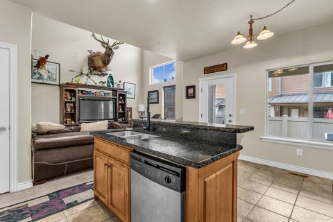 Tiny photo for 10437 S SAGE VISTA WAY W, South Jordan, UT 84095 (MLS # 2137852)