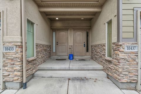 Tiny photo for 10437 S SAGE VISTA WAY W, South Jordan, UT 84095 (MLS # 2137852)