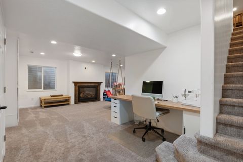 Tiny photo for 2521 N APRICOT PL, Saratoga Springs, UT 84045 (MLS # 2154232)