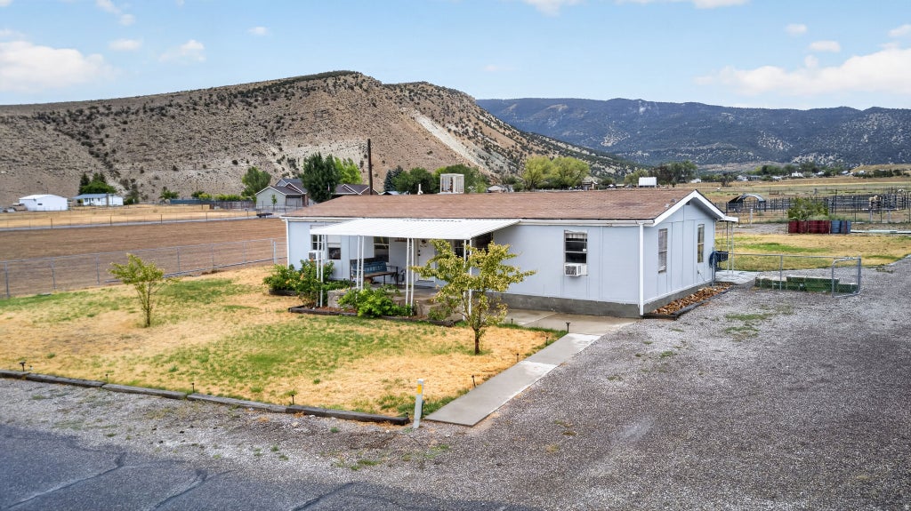 Photo of 265 S 400 E, Mayfield, UT 84643 (MLS # 2179188)