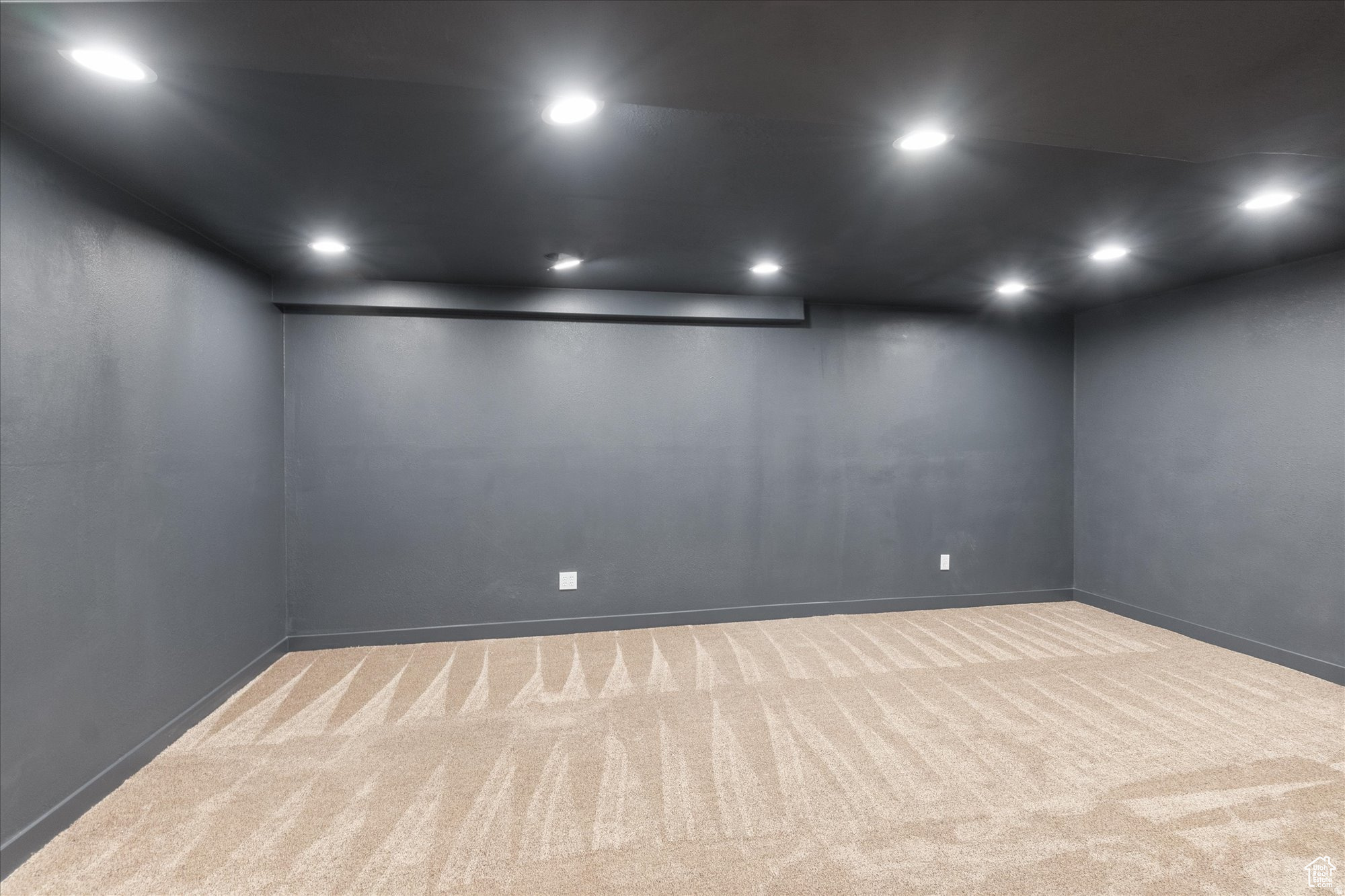 SPRING OAKS - Residential